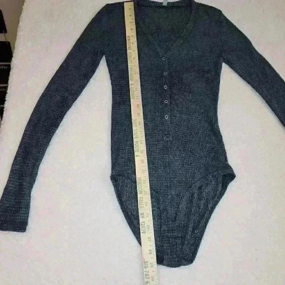 Free People Keep Your Cool Charcoal Gray Waffle Henley Bodysuit Size S - Picture 7 of 13